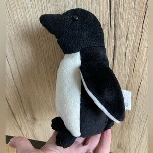 Gund plush toy penguin
